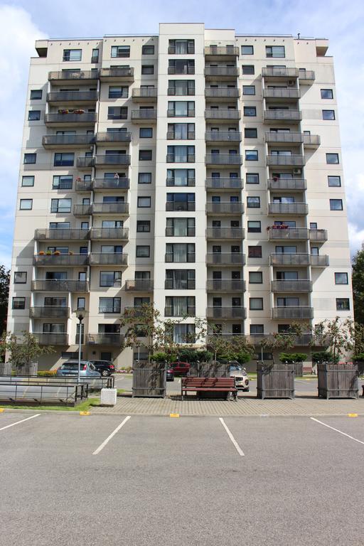 Riga Apartment Brivibas With Private Parking Экстерьер фото